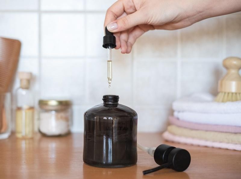 Hiểu đúng khi dưỡng tóc bằng dầu castor