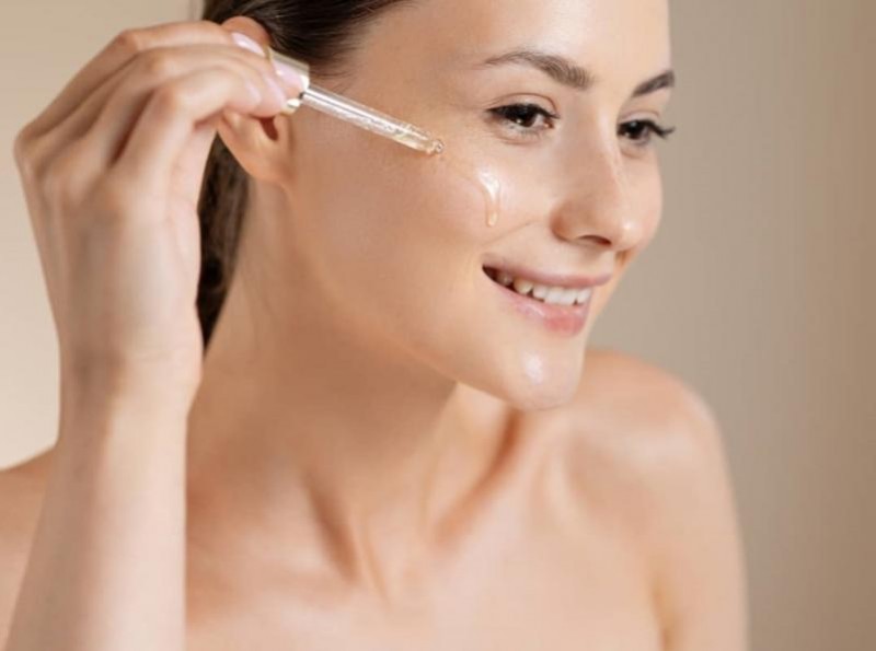 Bước qua tuổi 40, cần chú ý gì khi dưỡng da?